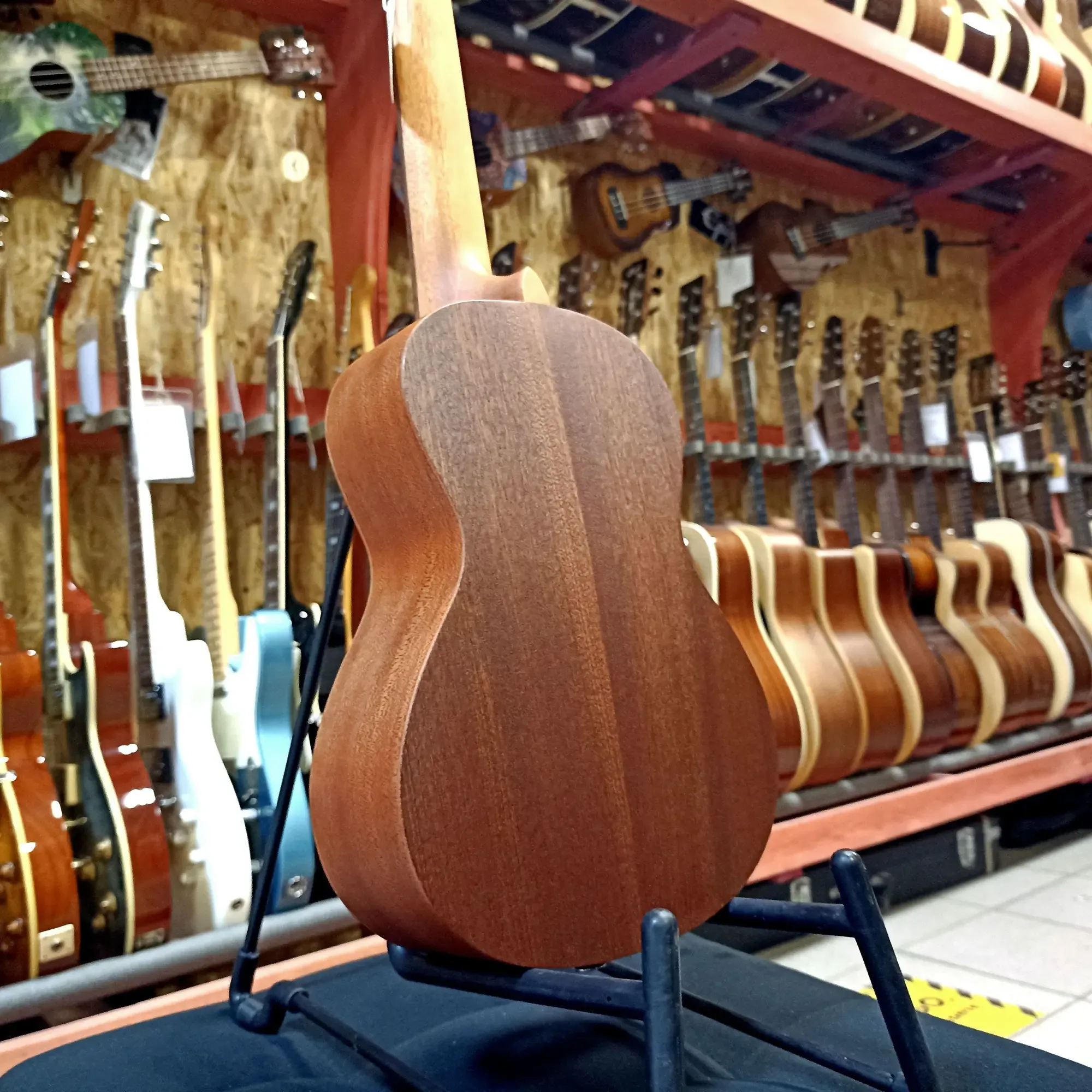 Изображение №12