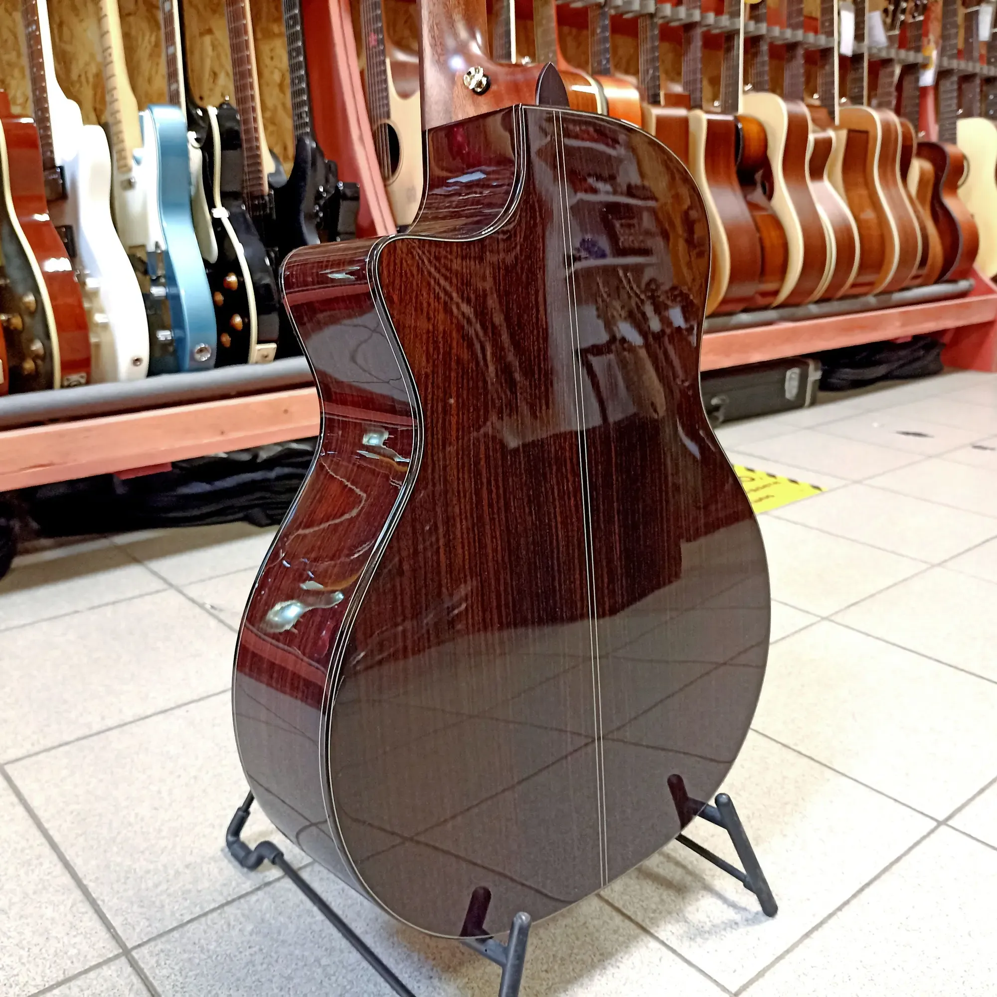 Изображение №16