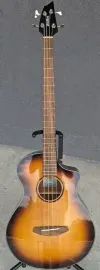 Бас-гитара акустическая Breedlove ECO Discovery S CE Edgeburst