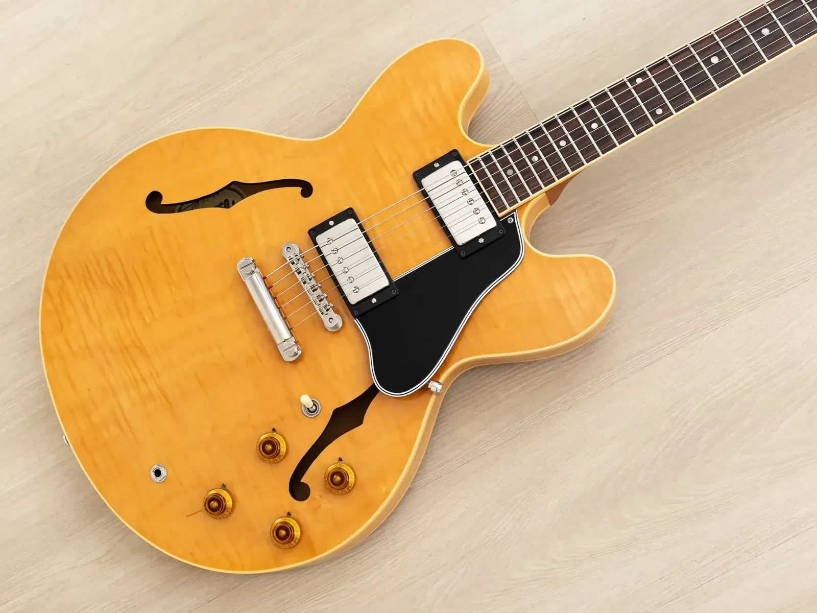 1992 Gibson ES-335 Semi-Hollow Guitar, Near-Mint w/ Bare Knuckle PAFs, Case