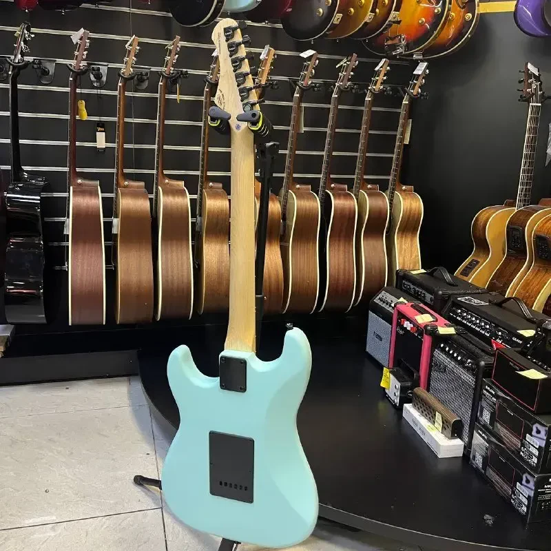 Изображение №5