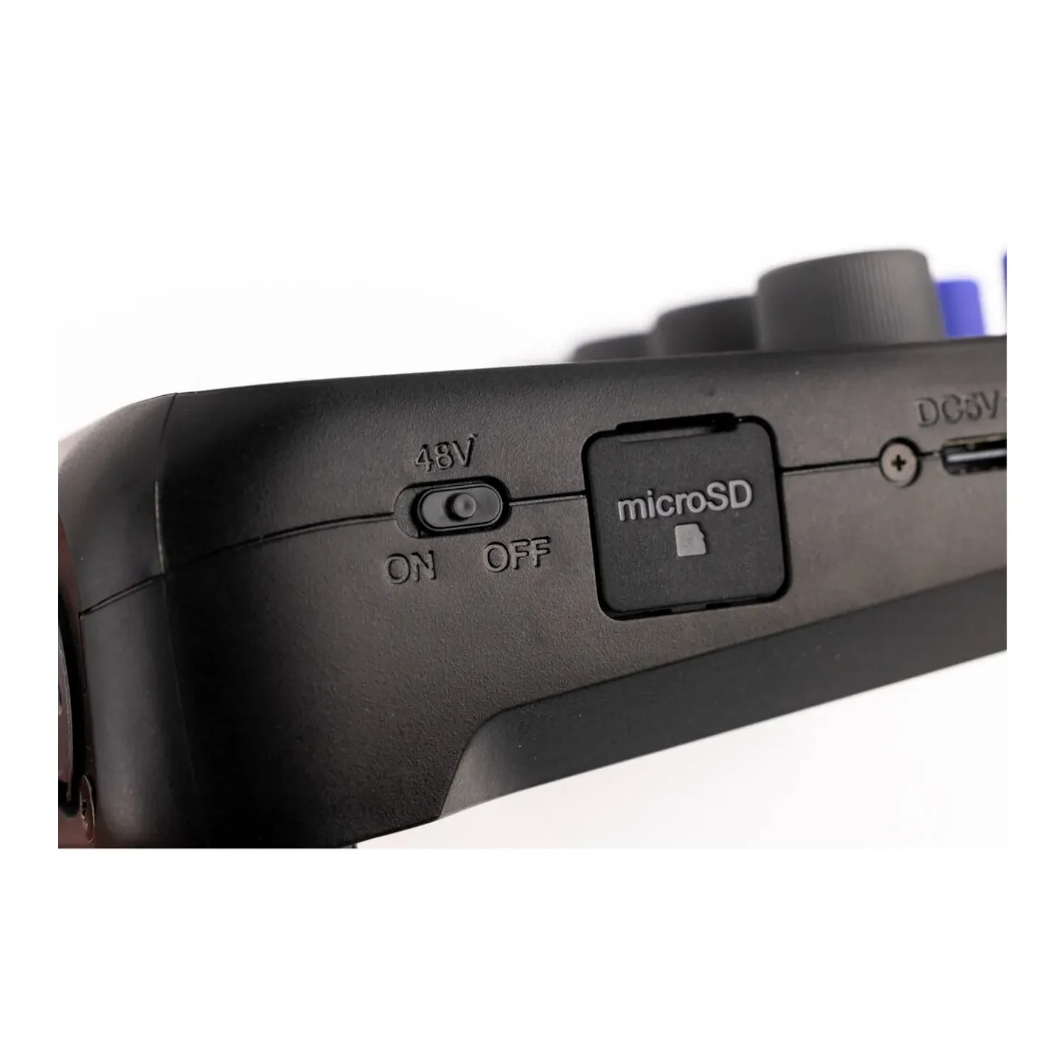 Изображение №5