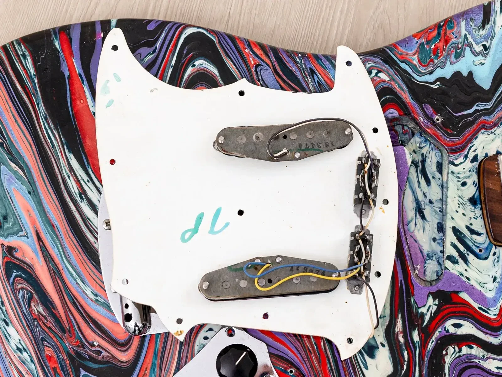 Изображение №19