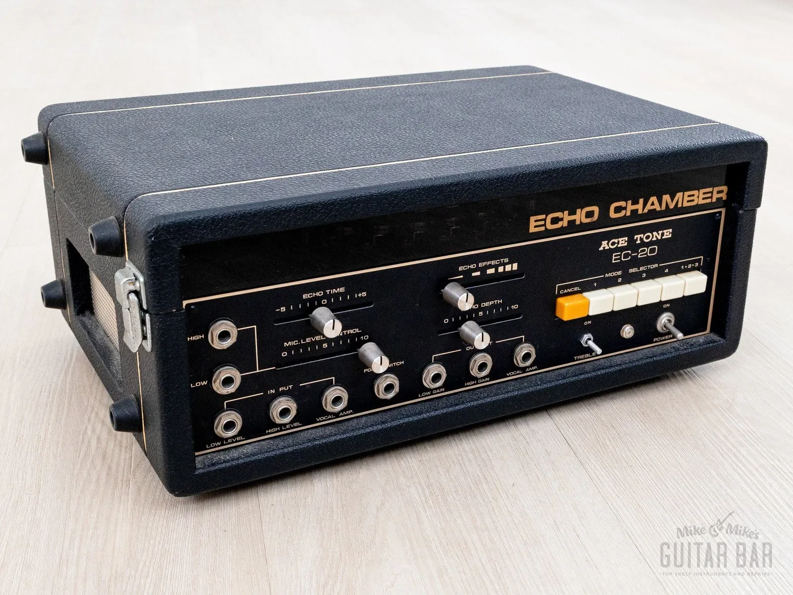 1970s Ace Tone EC-20 Echo Chamber Vintage Analog Tape Delay Near-Mint w/ Cover
