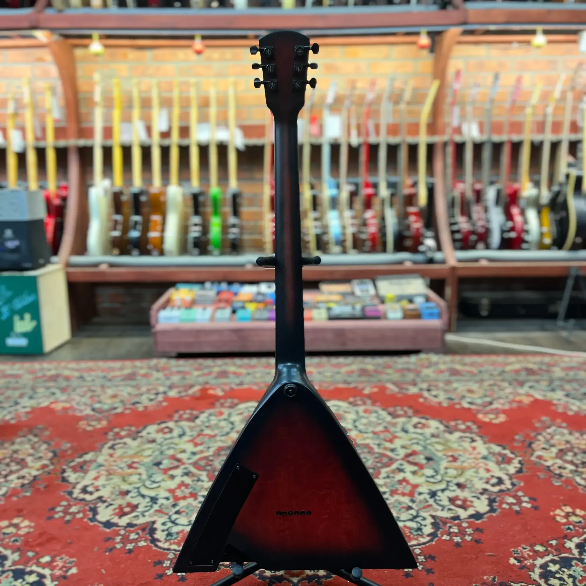 Изображение №4