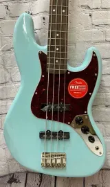 Fender Squier Classic Vibe '60s 4-String  Electric Jazz Bass Daphne Blue - DEMO