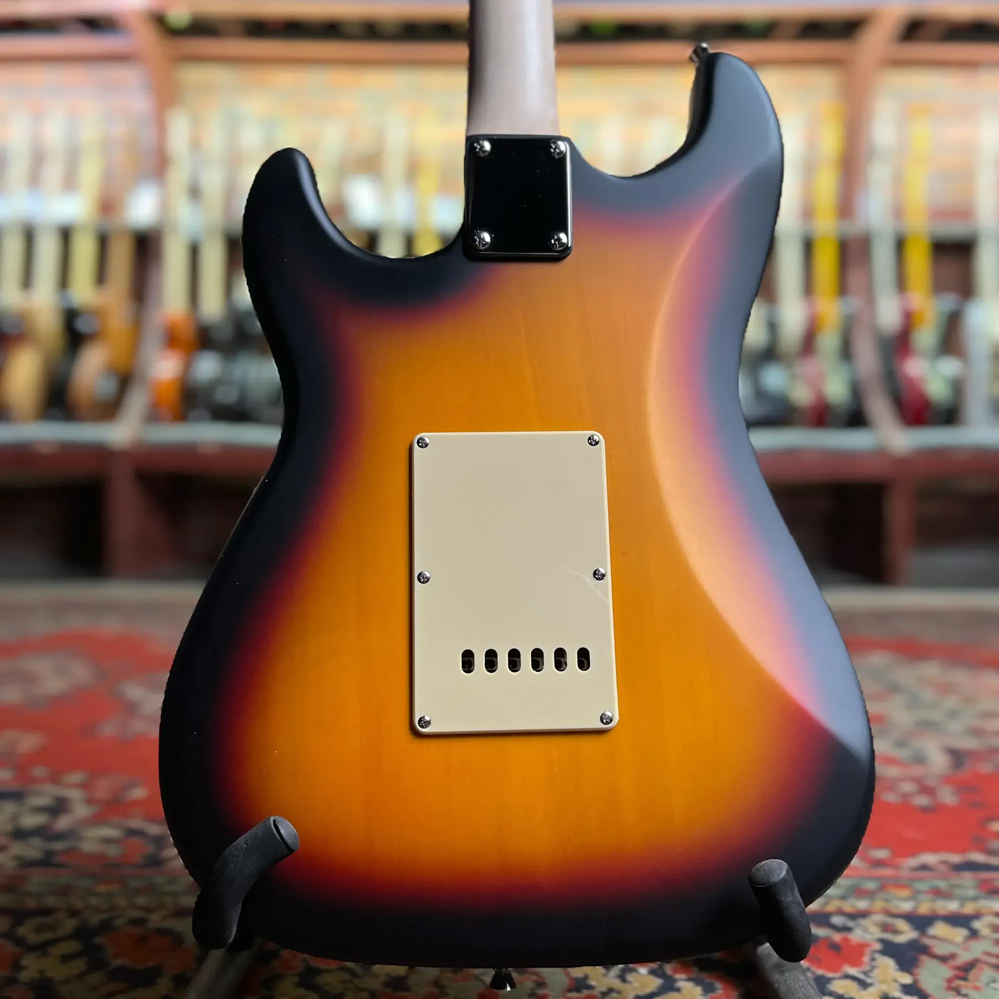 Изображение №5