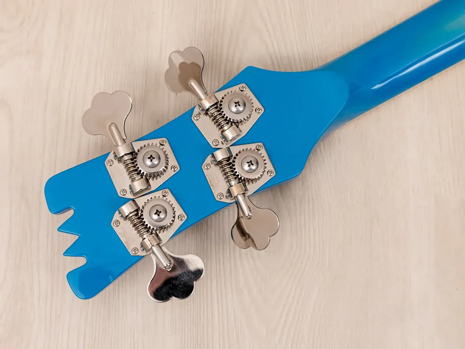 Изображение №5