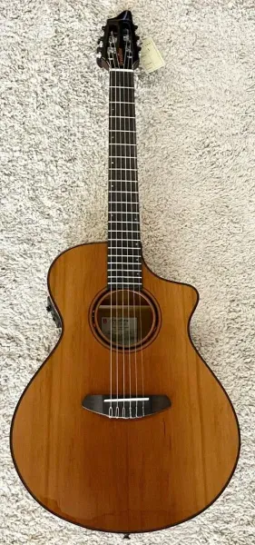 Классическая гитара с подключением Breedlove ECO Pursuit Exotic S CE Natural