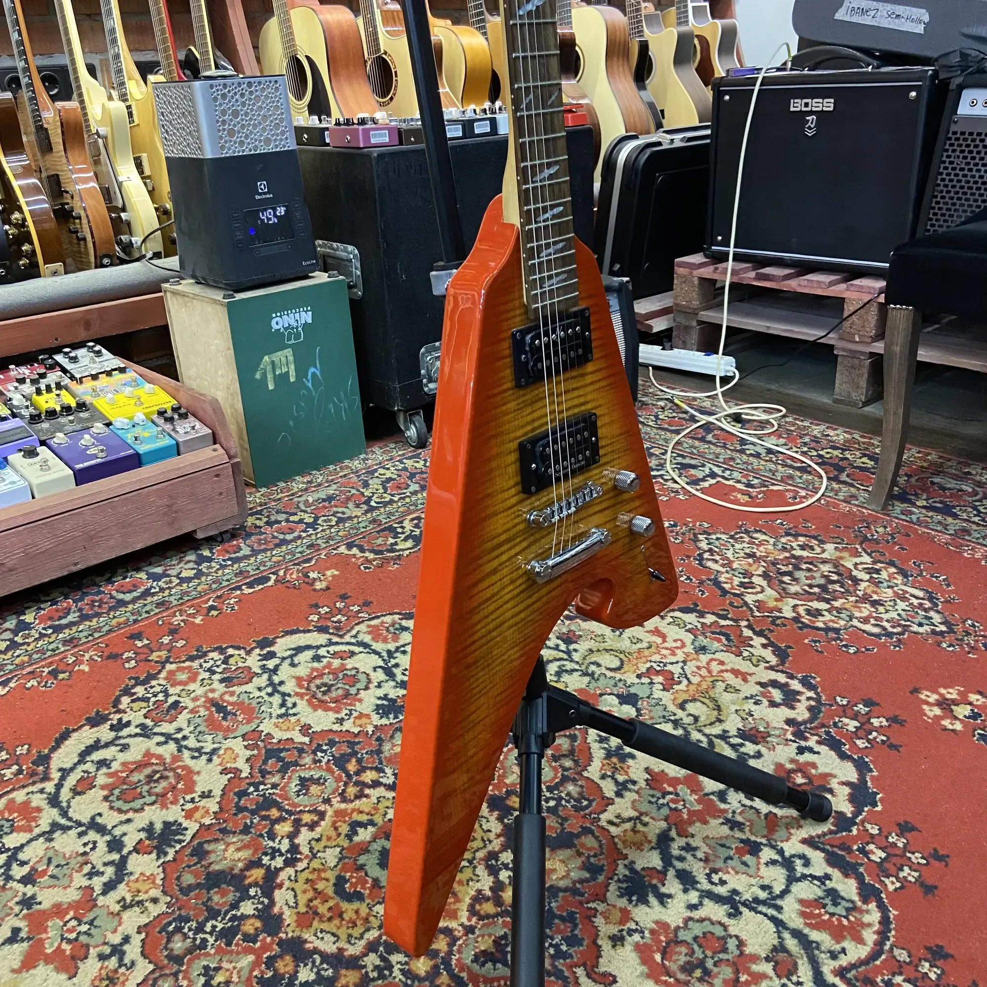 Изображение №9