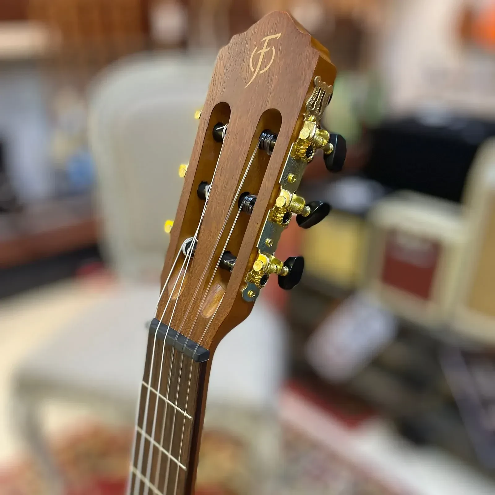 Изображение №16