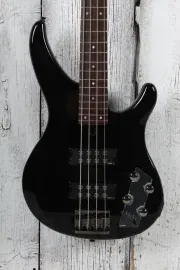 Б/У Бас-гитара Yamaha TRBX304 4-струнная, активная электроника, черный