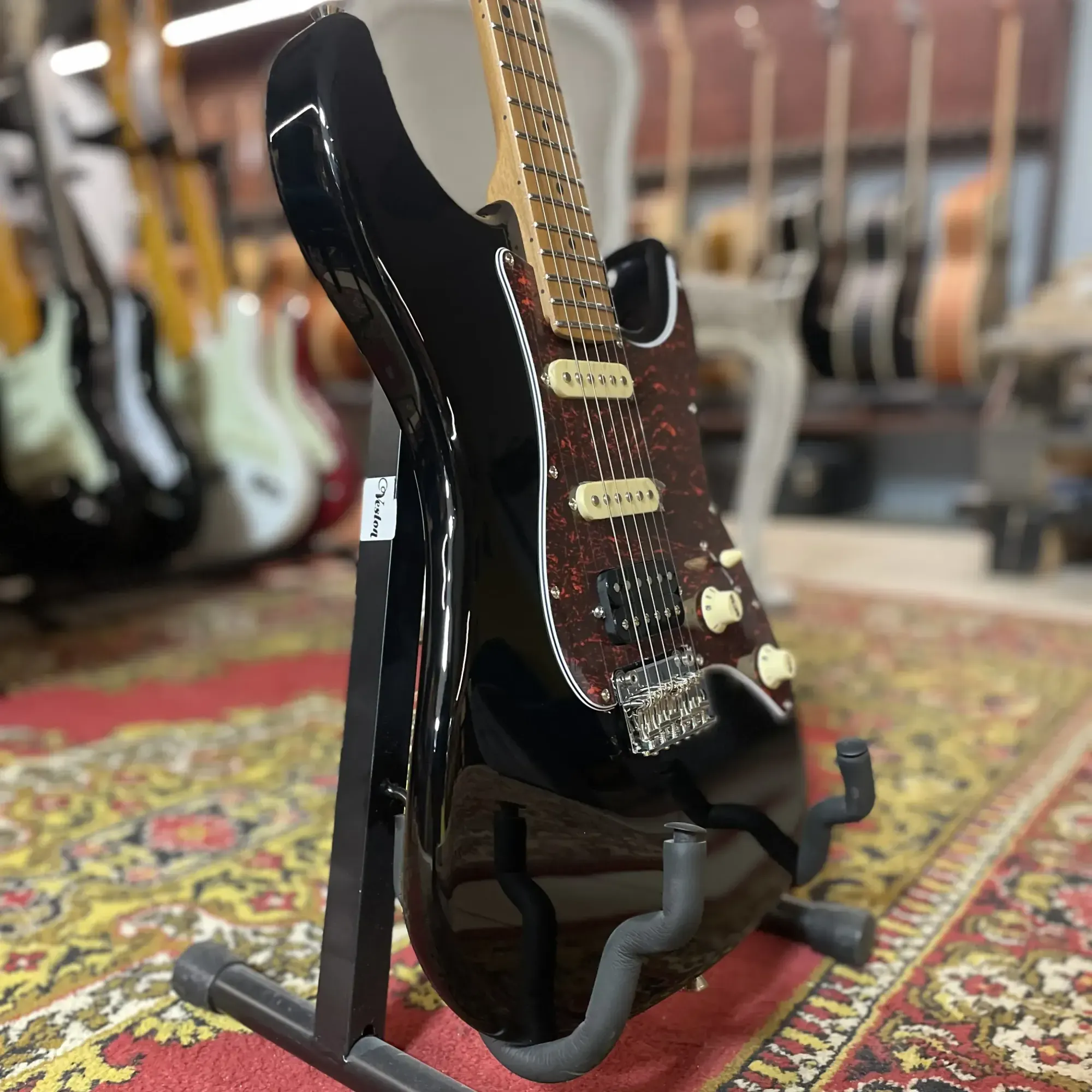 Изображение №10