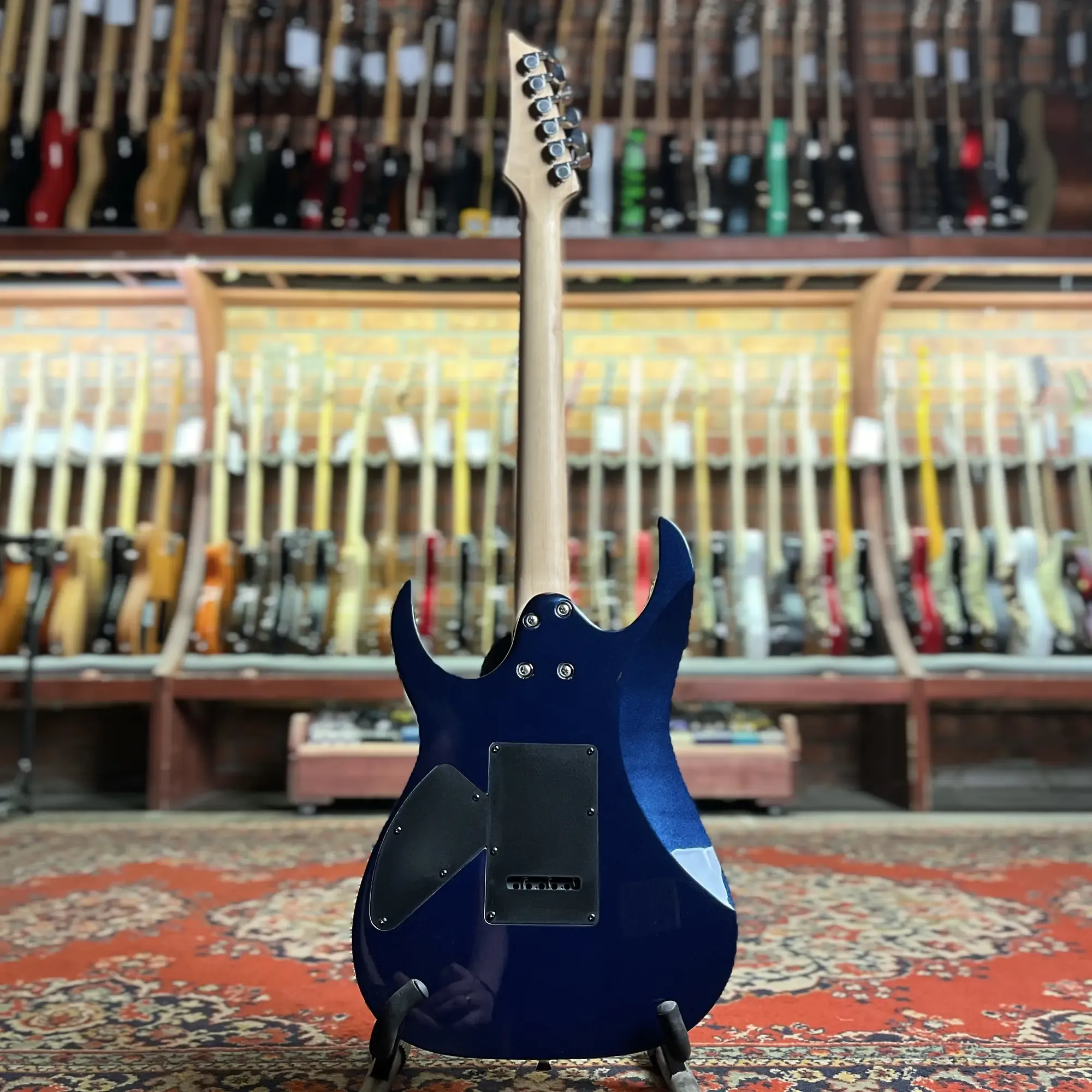 Изображение №4