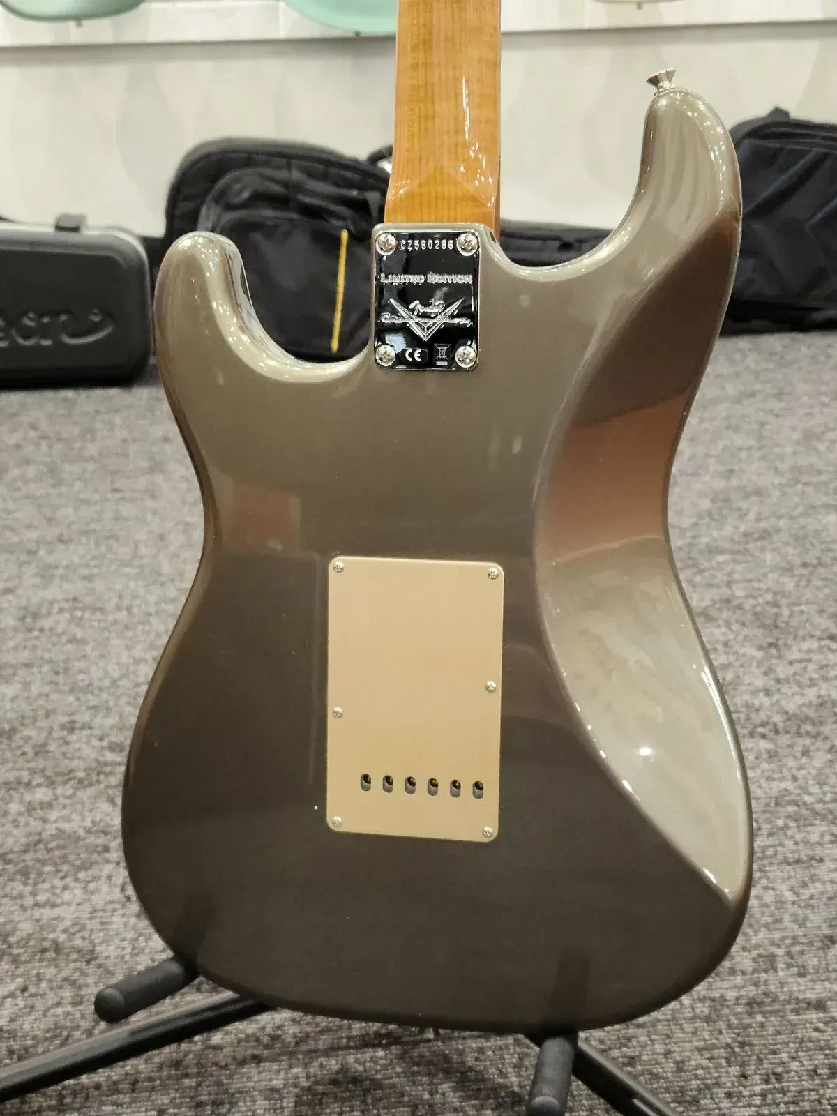 Изображение №5