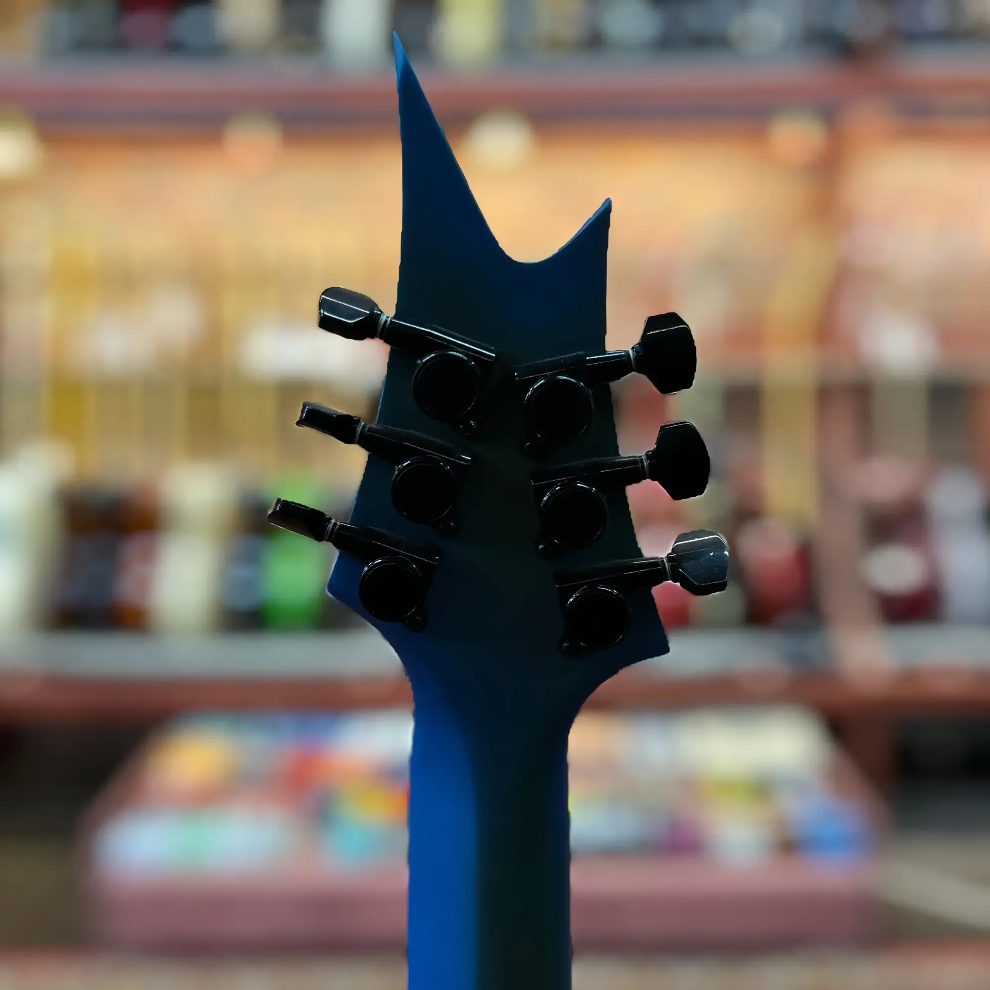 Изображение №6