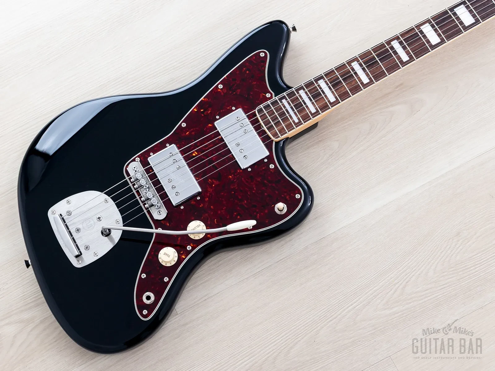 2023 Fender Traditional 60s Jazzmaster HH Wide-Range CuNiFe w/ Case, Japan MIJ