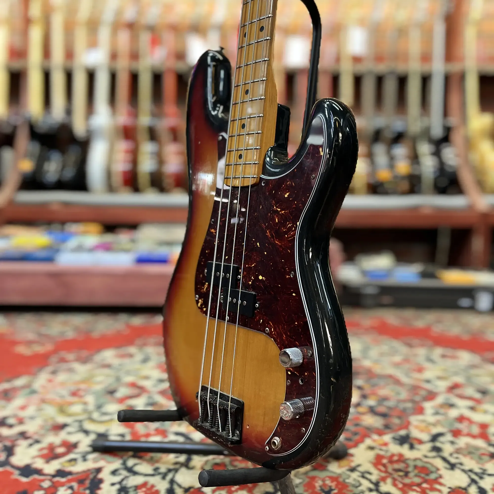 Изображение №6