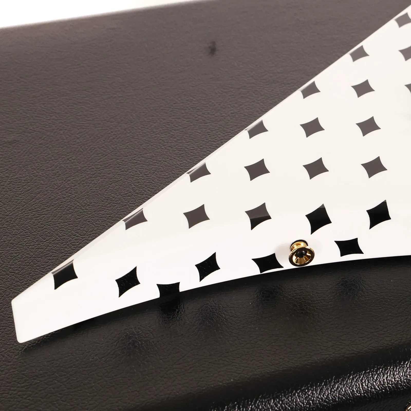 Изображение №9