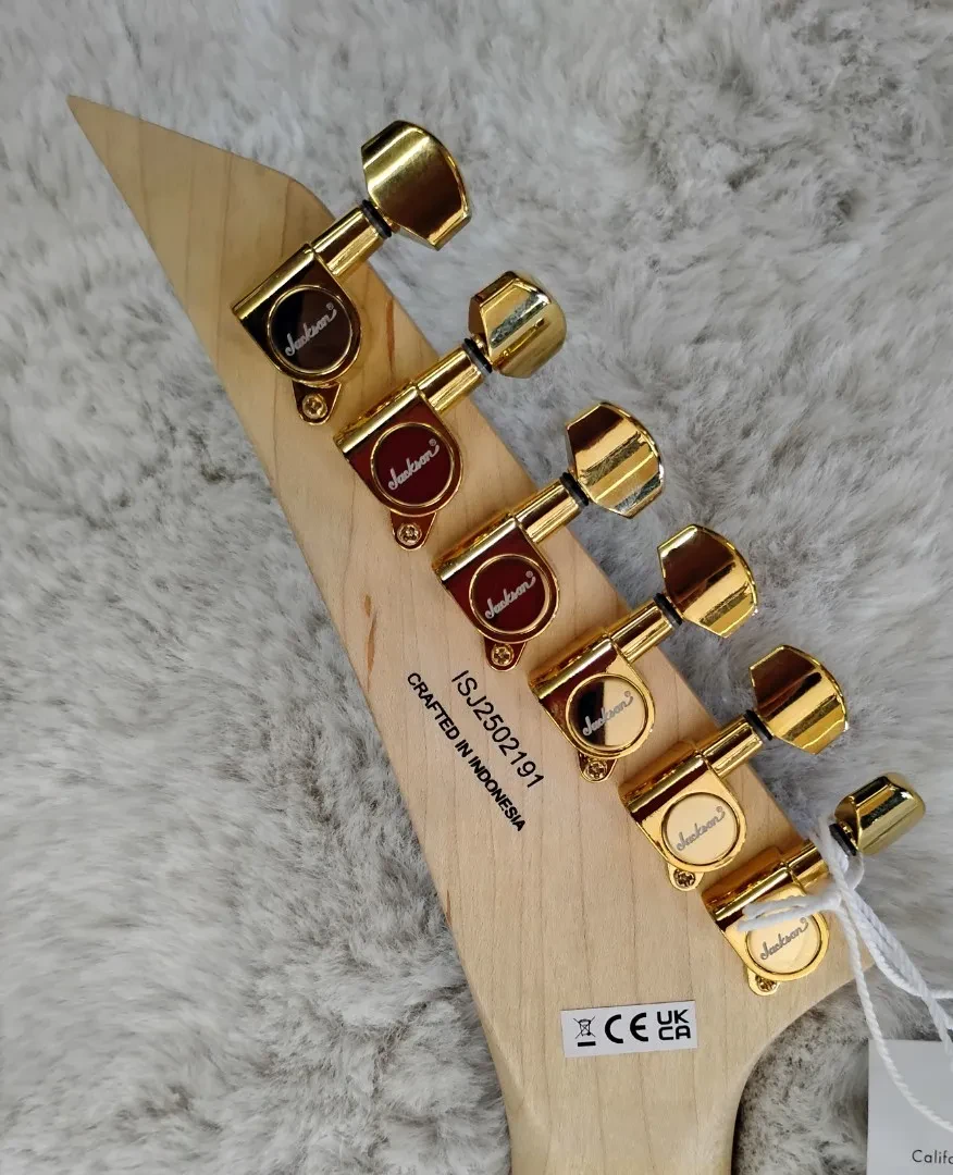 Изображение №6