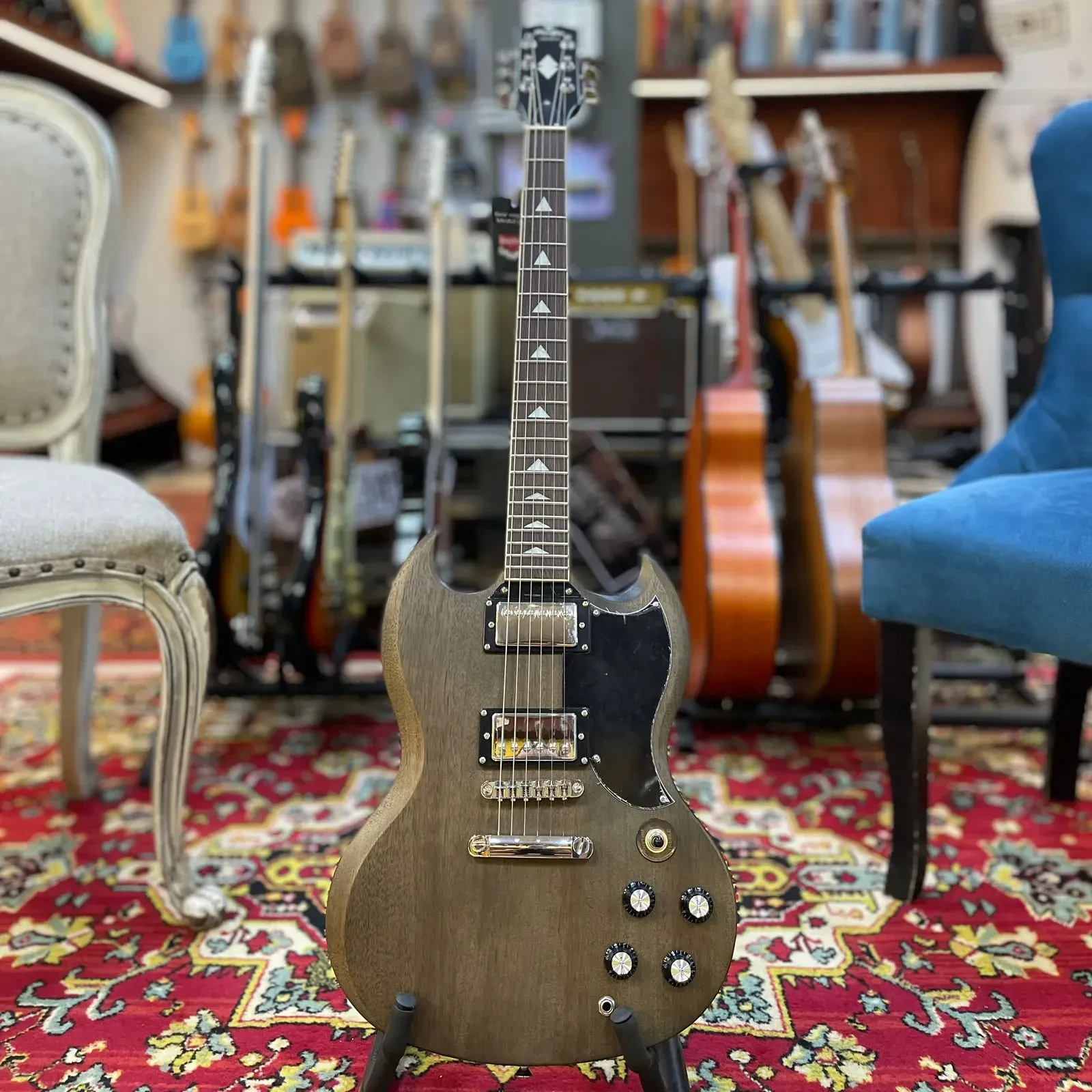 Изображение №6