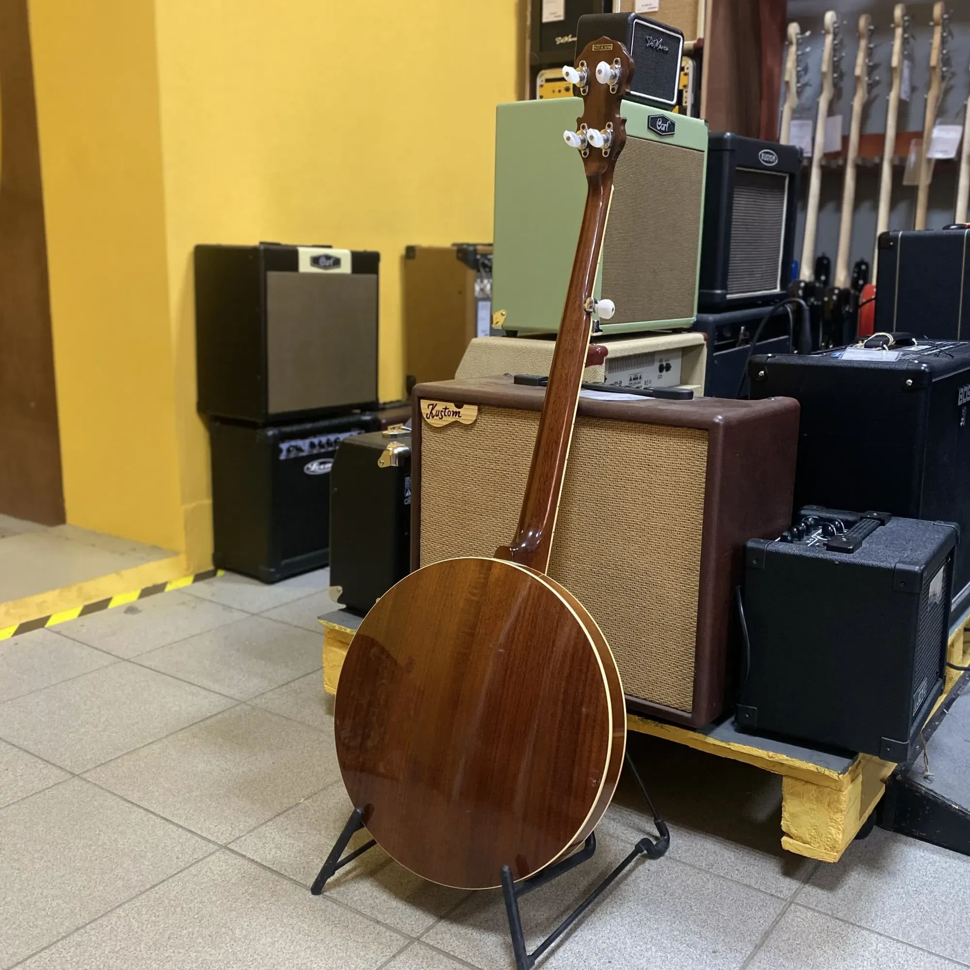 Изображение №12