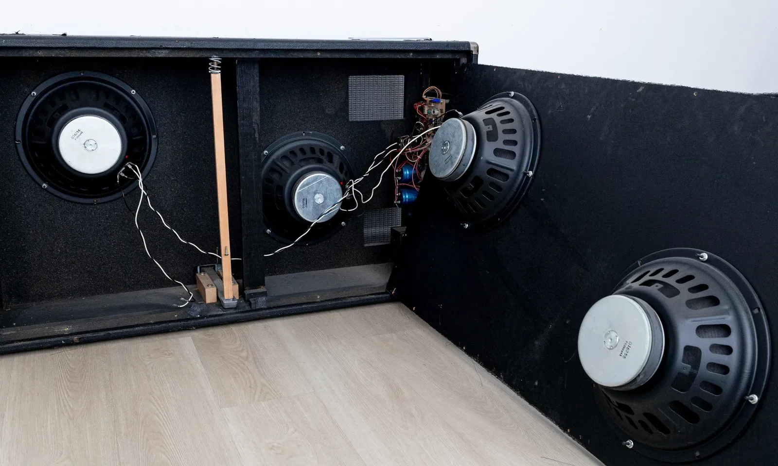 Изображение №12