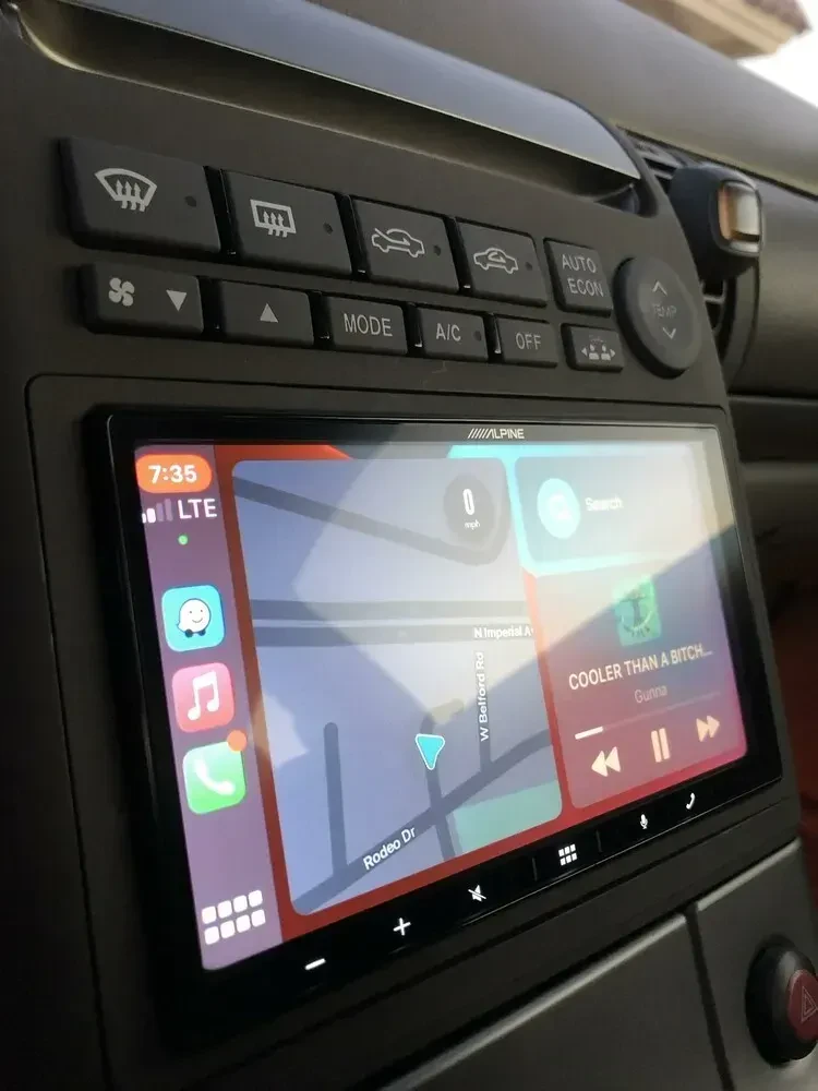 Изображение №6