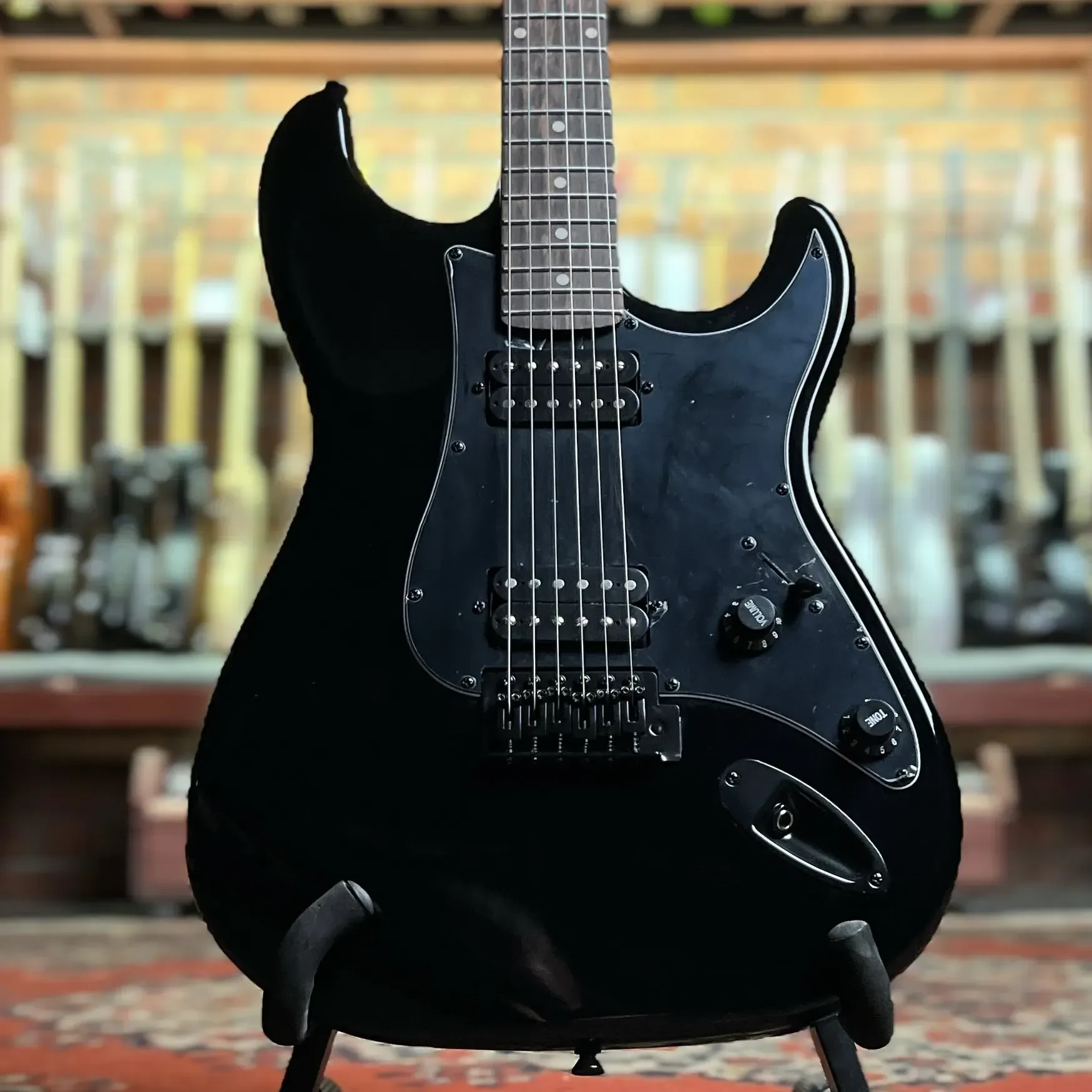 Электрогитара DeMarco DMSEST210 Stratocaster HH Black