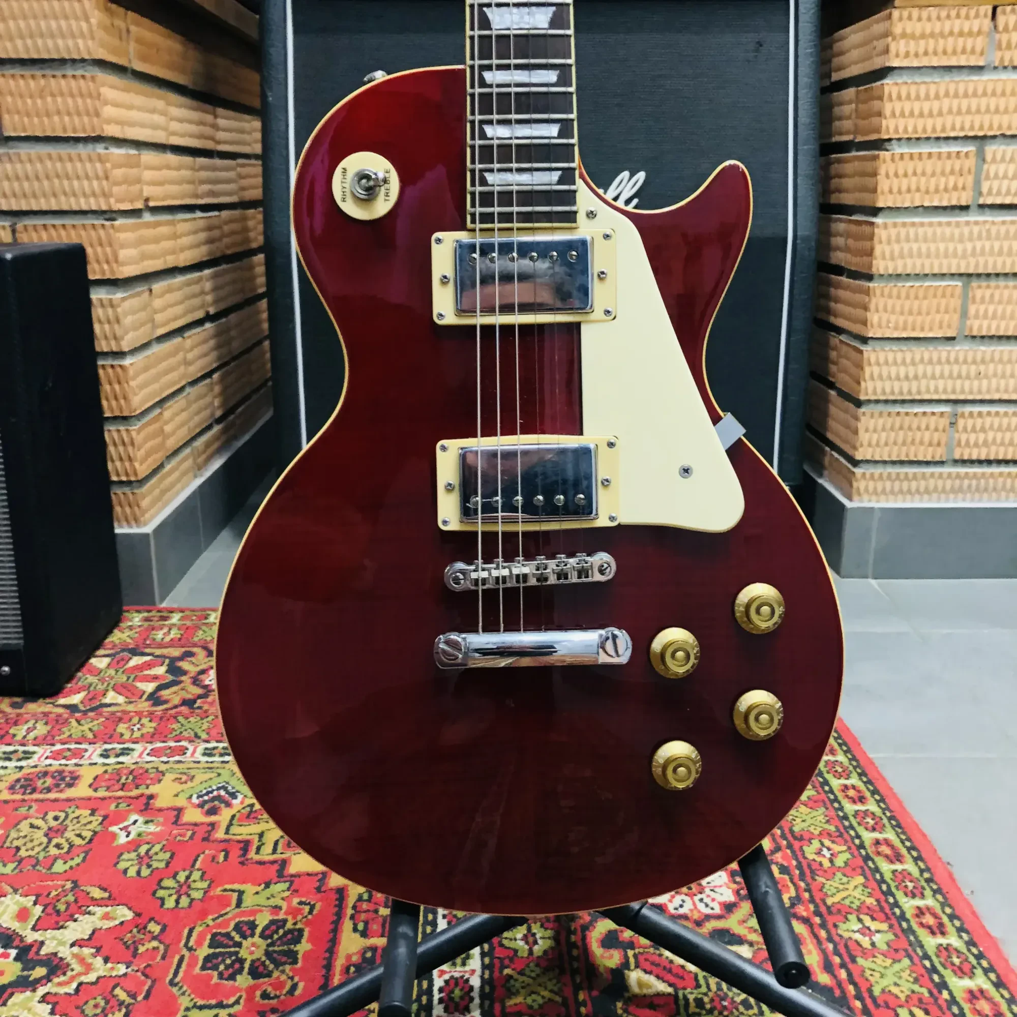 Электрогитара Epiphone Les Paul Standard H-H Red Wine Korea 2000