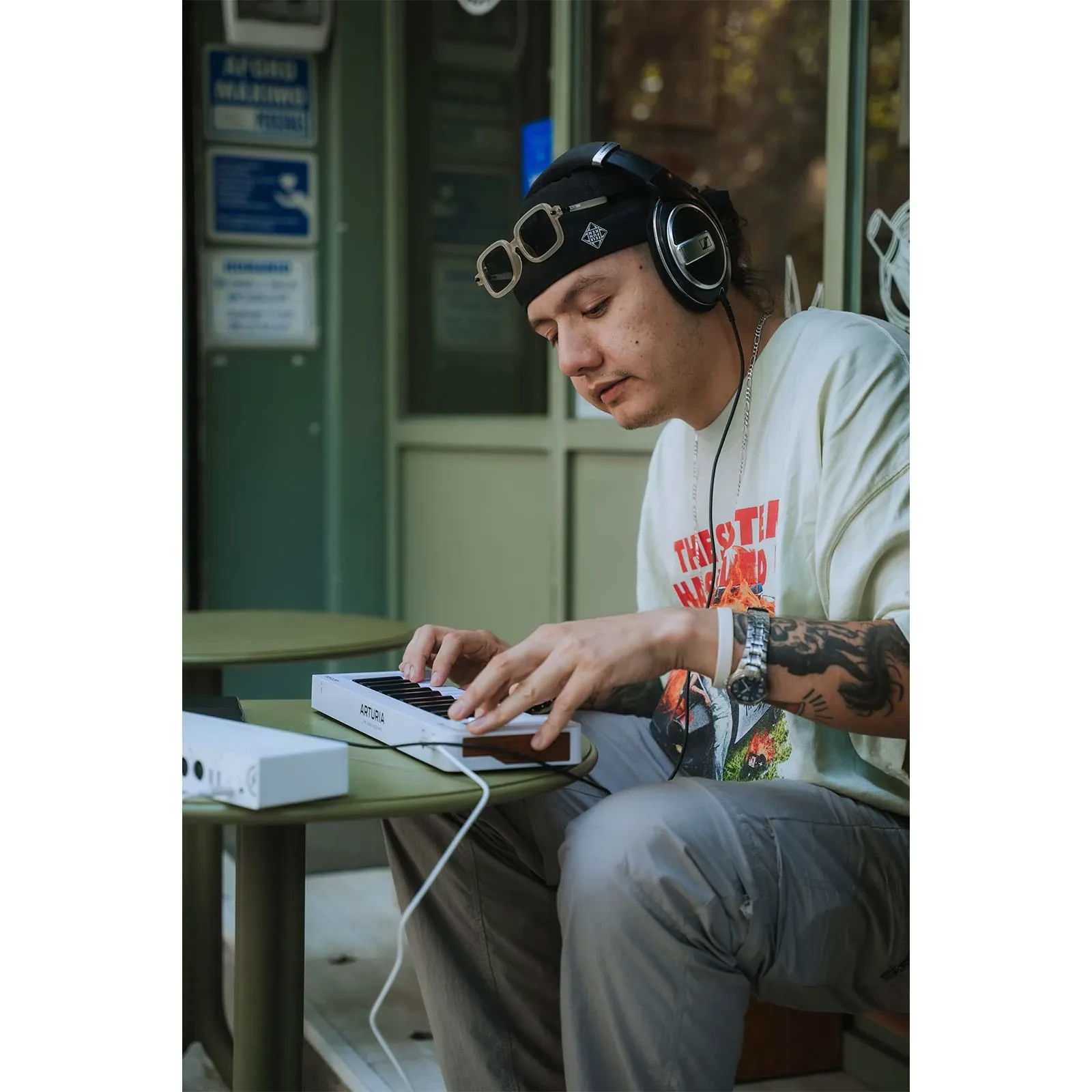 Изображение №10