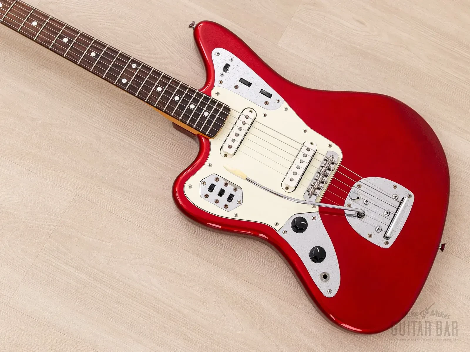 2002 Fender Jaguar ‘62 Vintage Reissue Left-Handed JG66-85L Candy Apple Red
