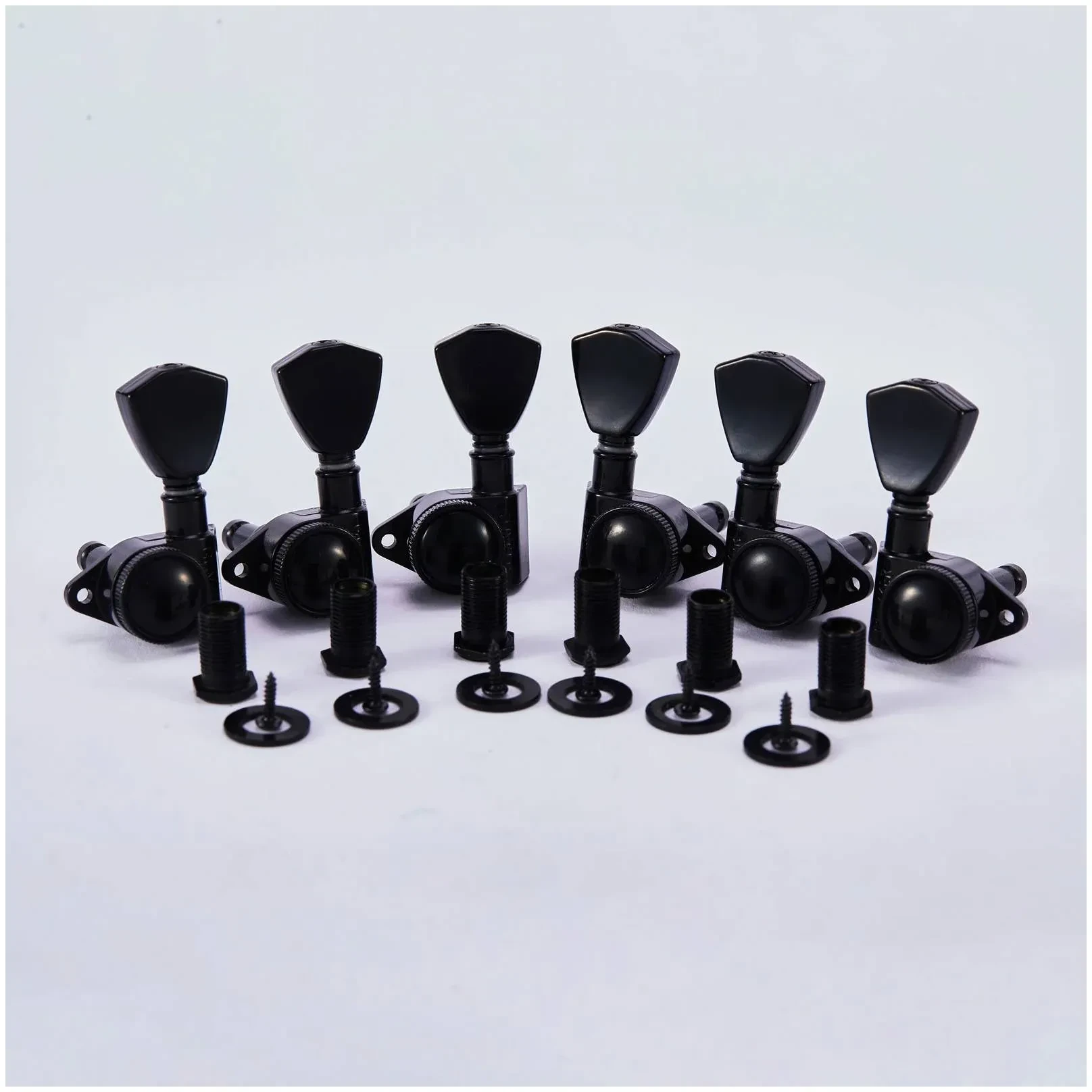 Колки для гитары GUYKER GK-504BSP 3R3L 3+3 (6 шт.)