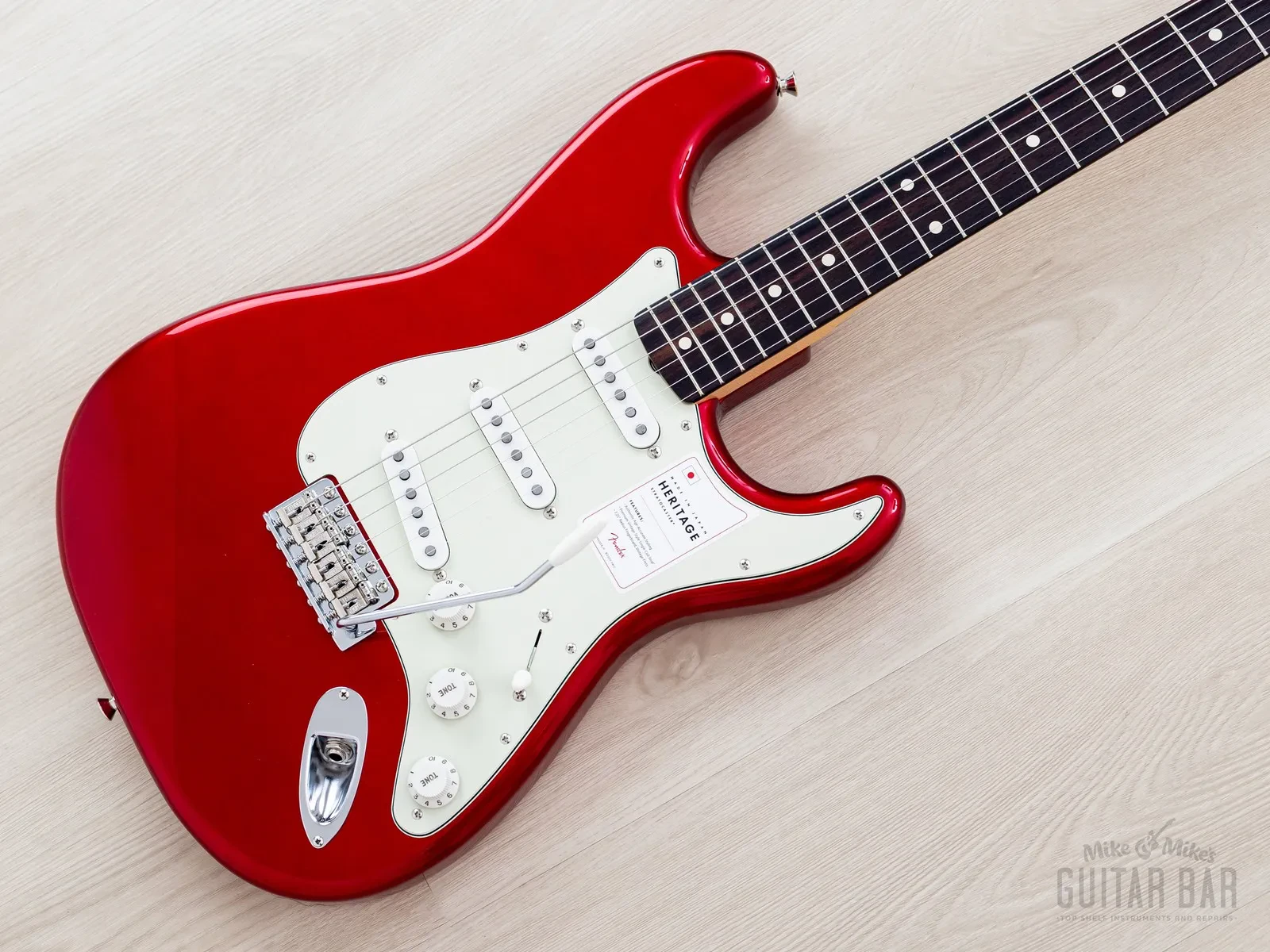 Б/У Электрогитара Fender Heritage ‘60s Stratocaster Candy Apple Red Lacquer