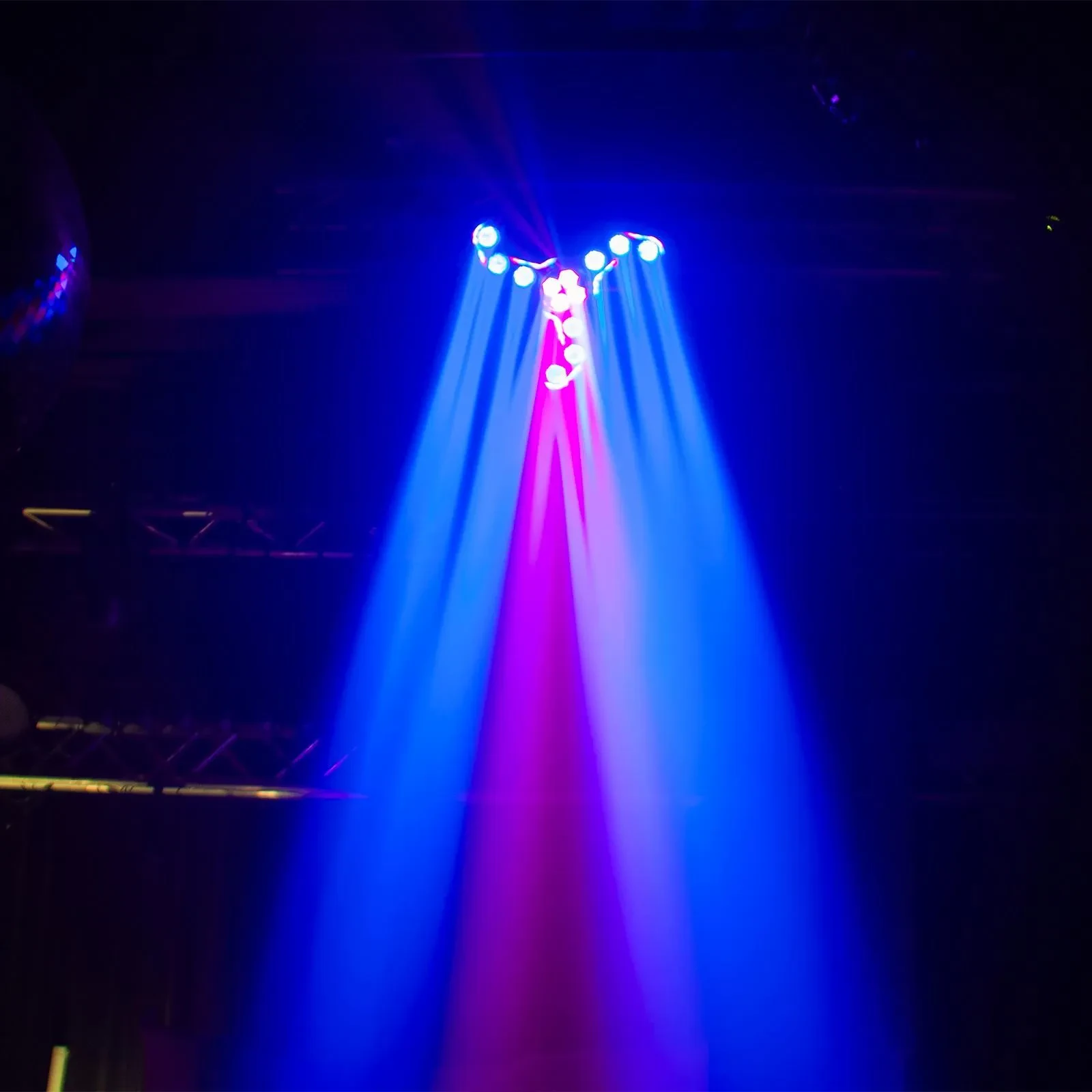 Изображение №9