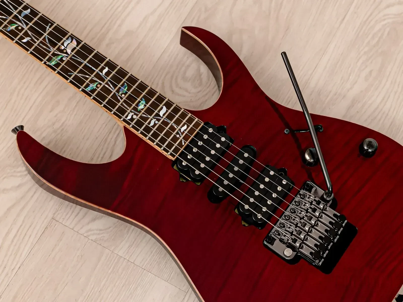 Изображение №6