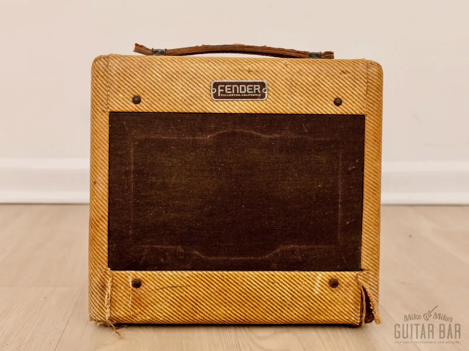 Комбоусилитель для электрогитары Fender Champ 5D1 Tweed 4W 1x6 USA 1955