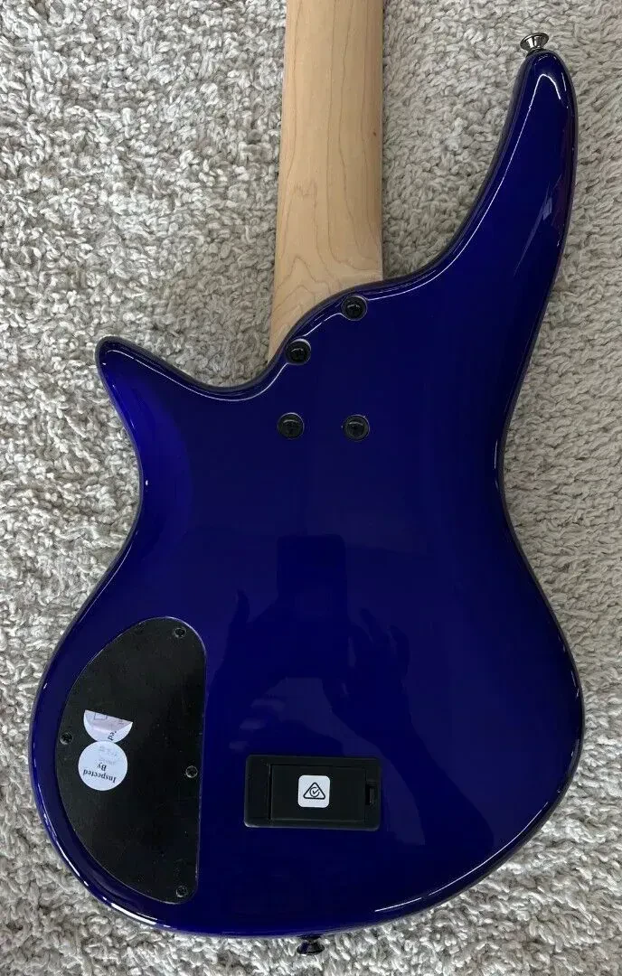 Изображение №6