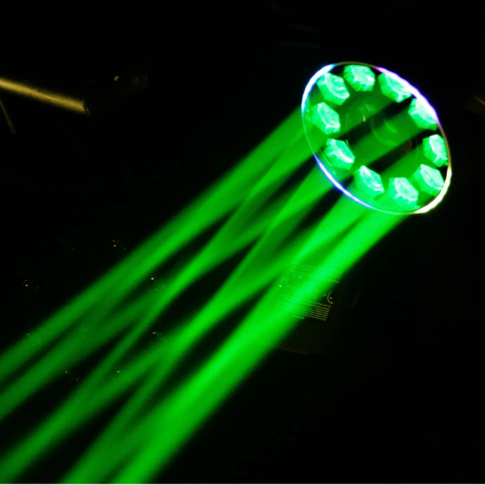 Изображение №9