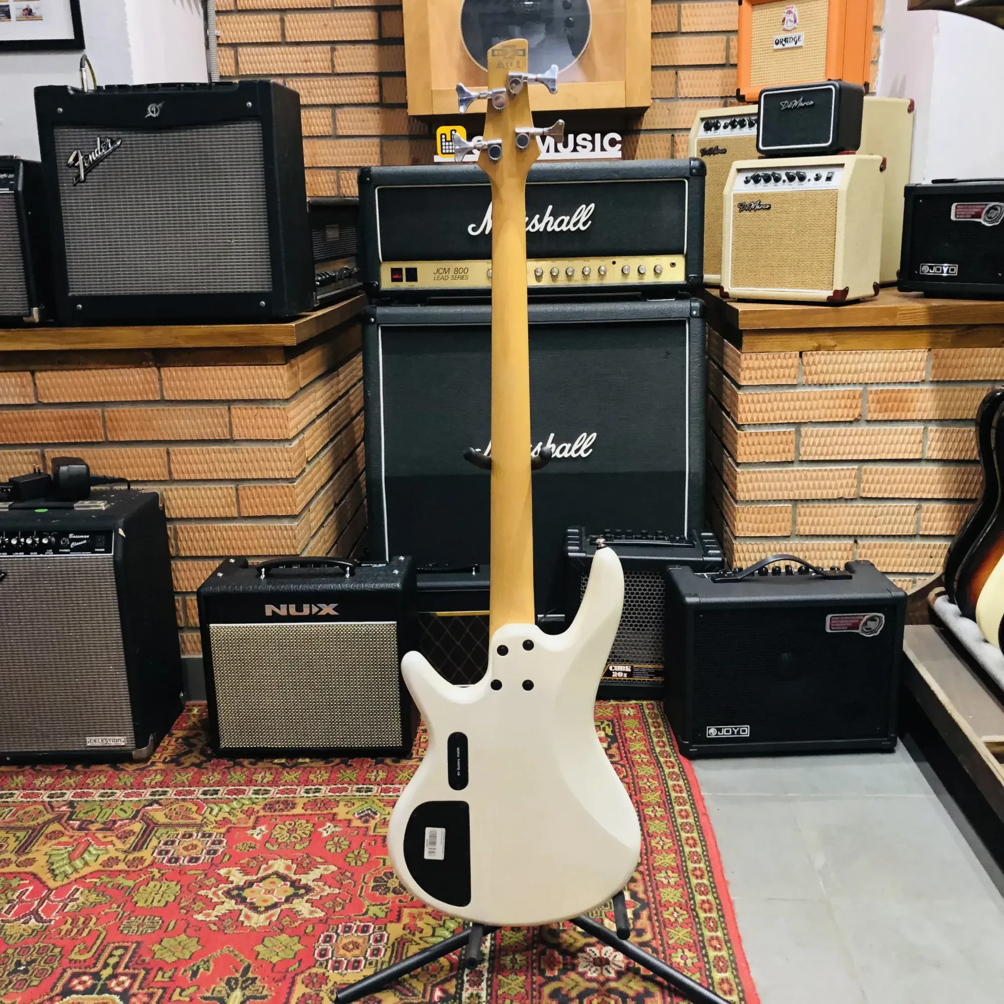 Изображение №13