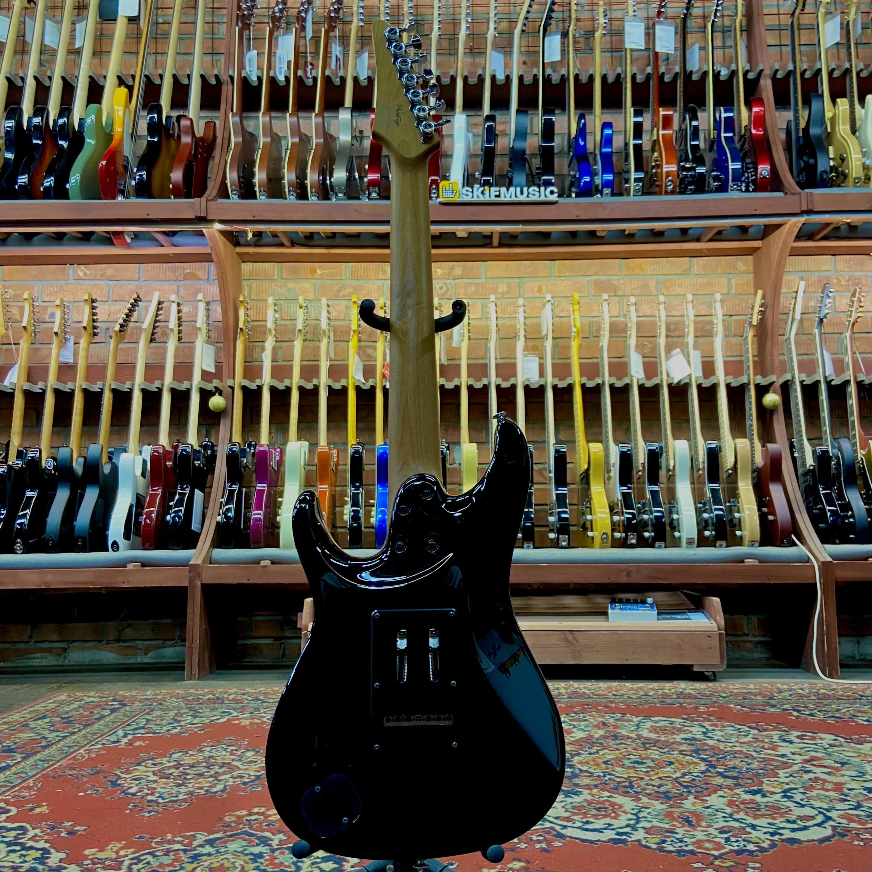 Изображение №11