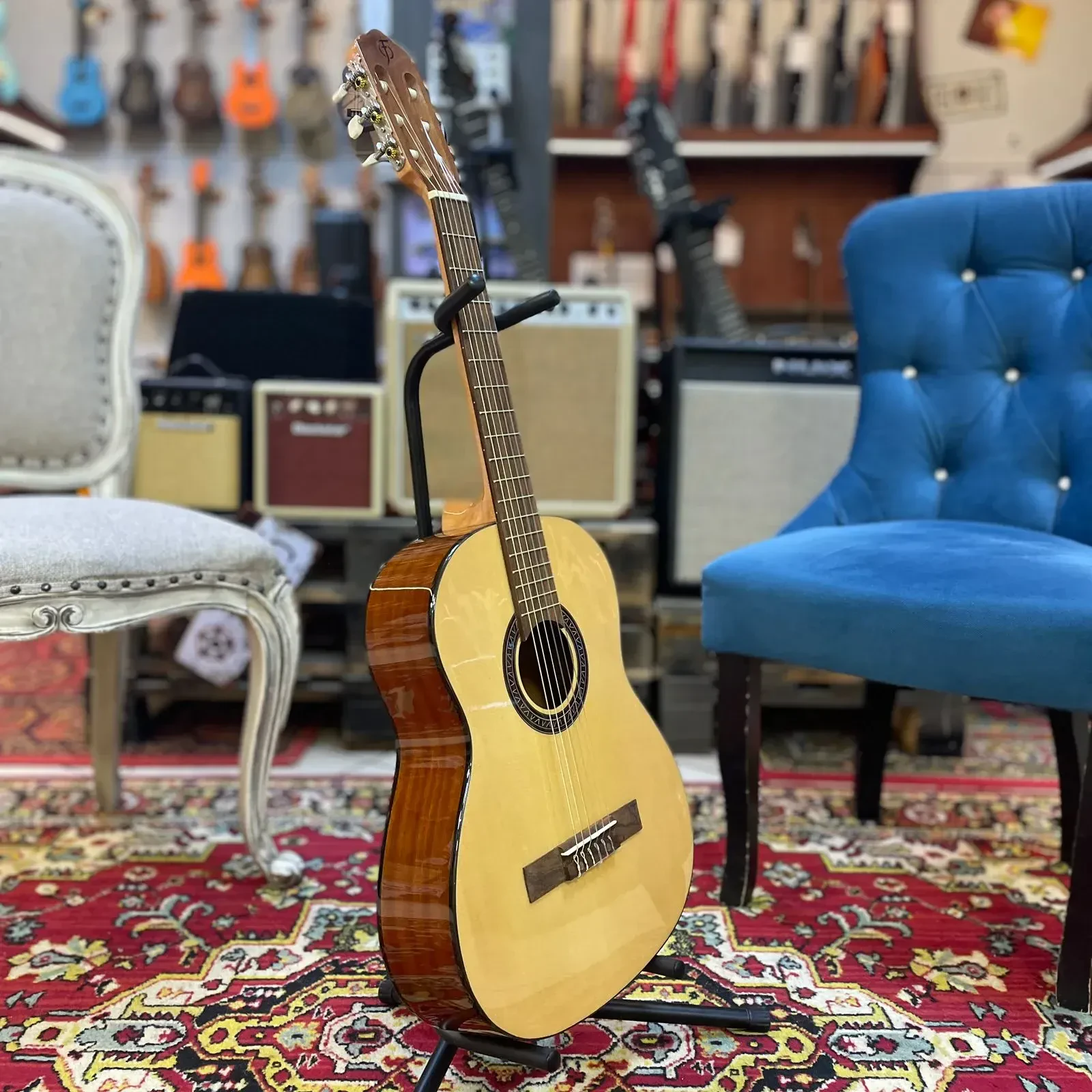 Изображение №6