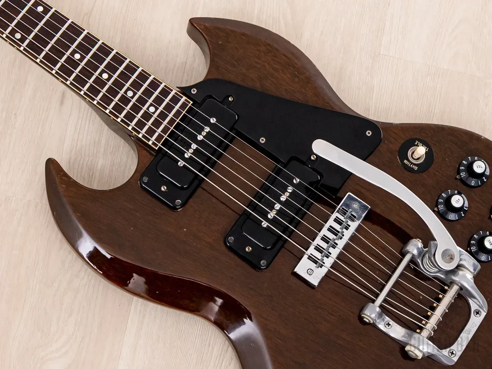 Изображение №6