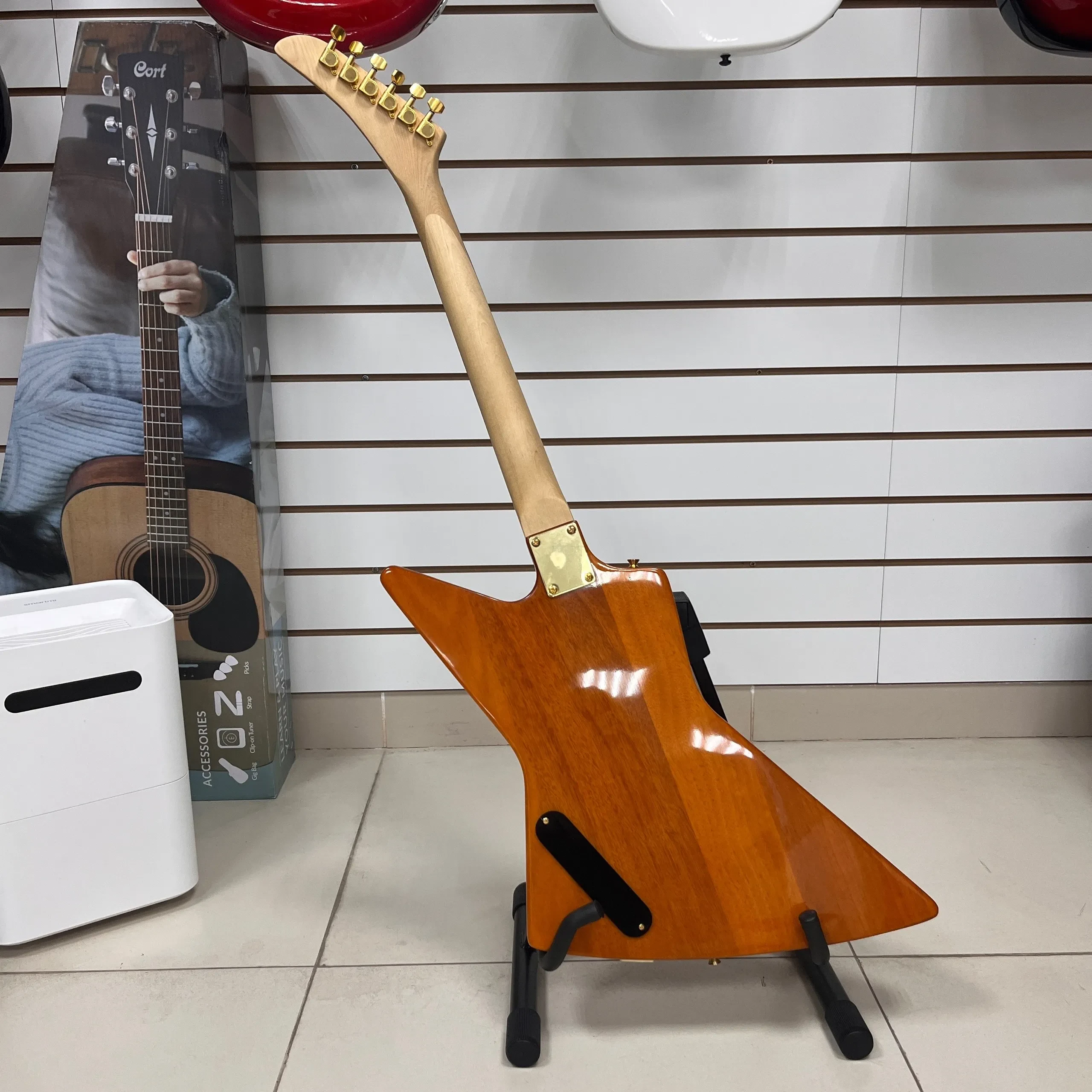 Изображение №5