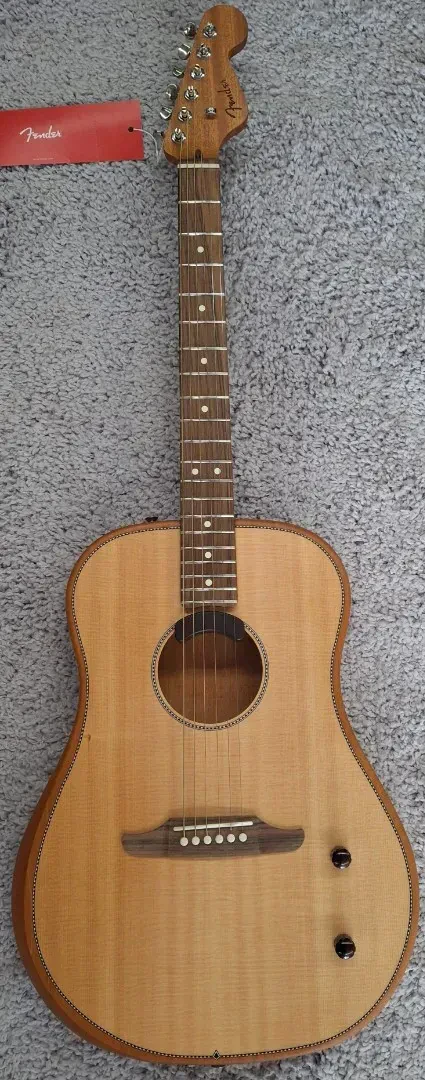 Б/У Электроакустическая гитара Fender Highway Series Performance Dreadnought с чехлом