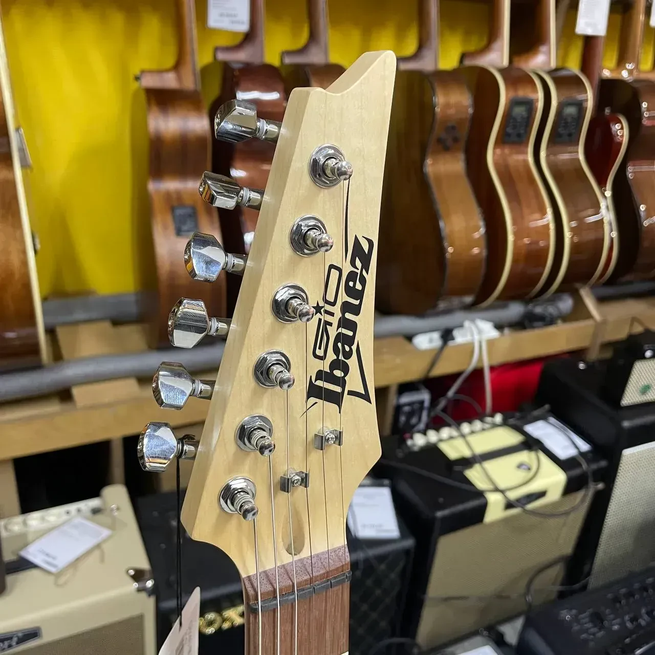 Изображение №4