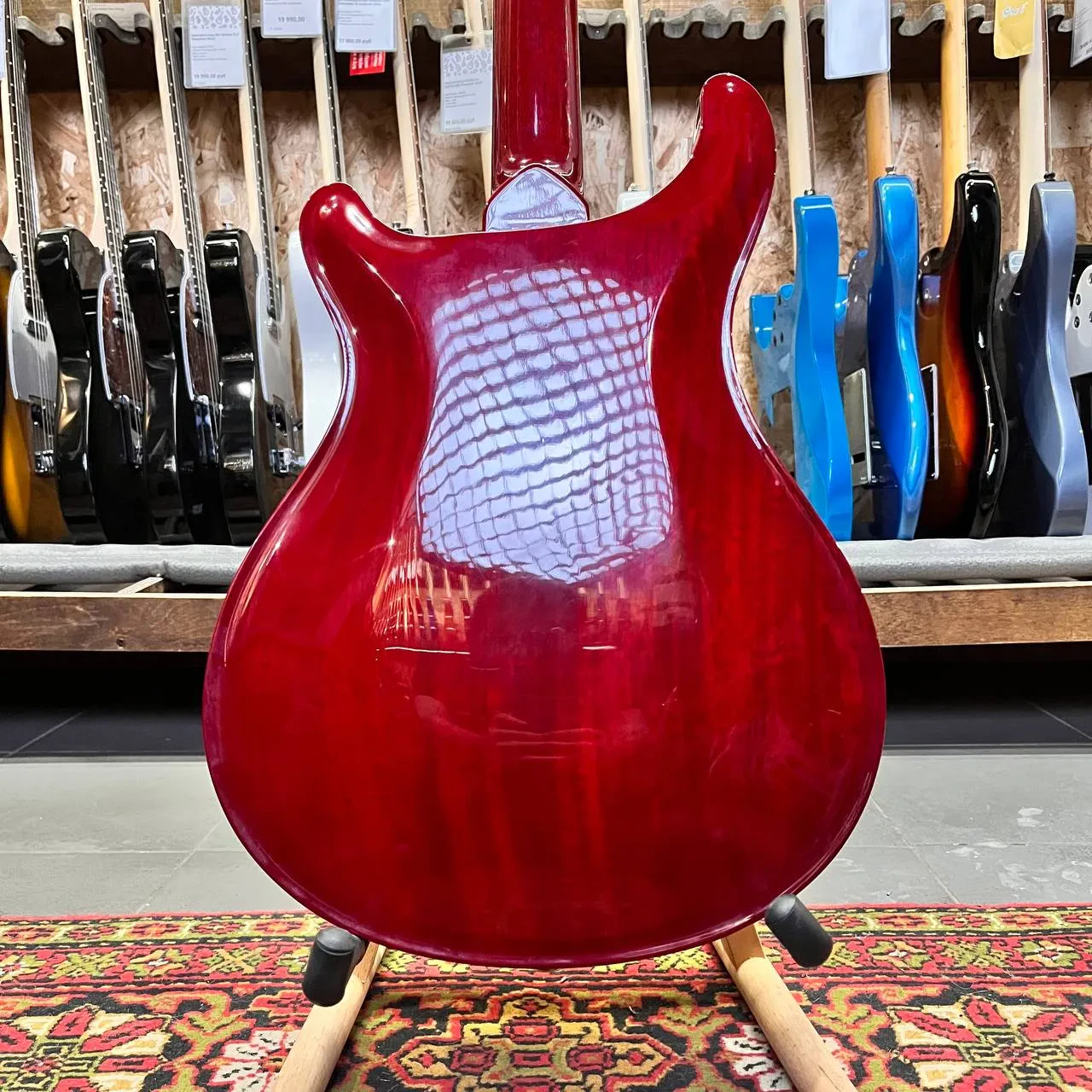 Изображение №11