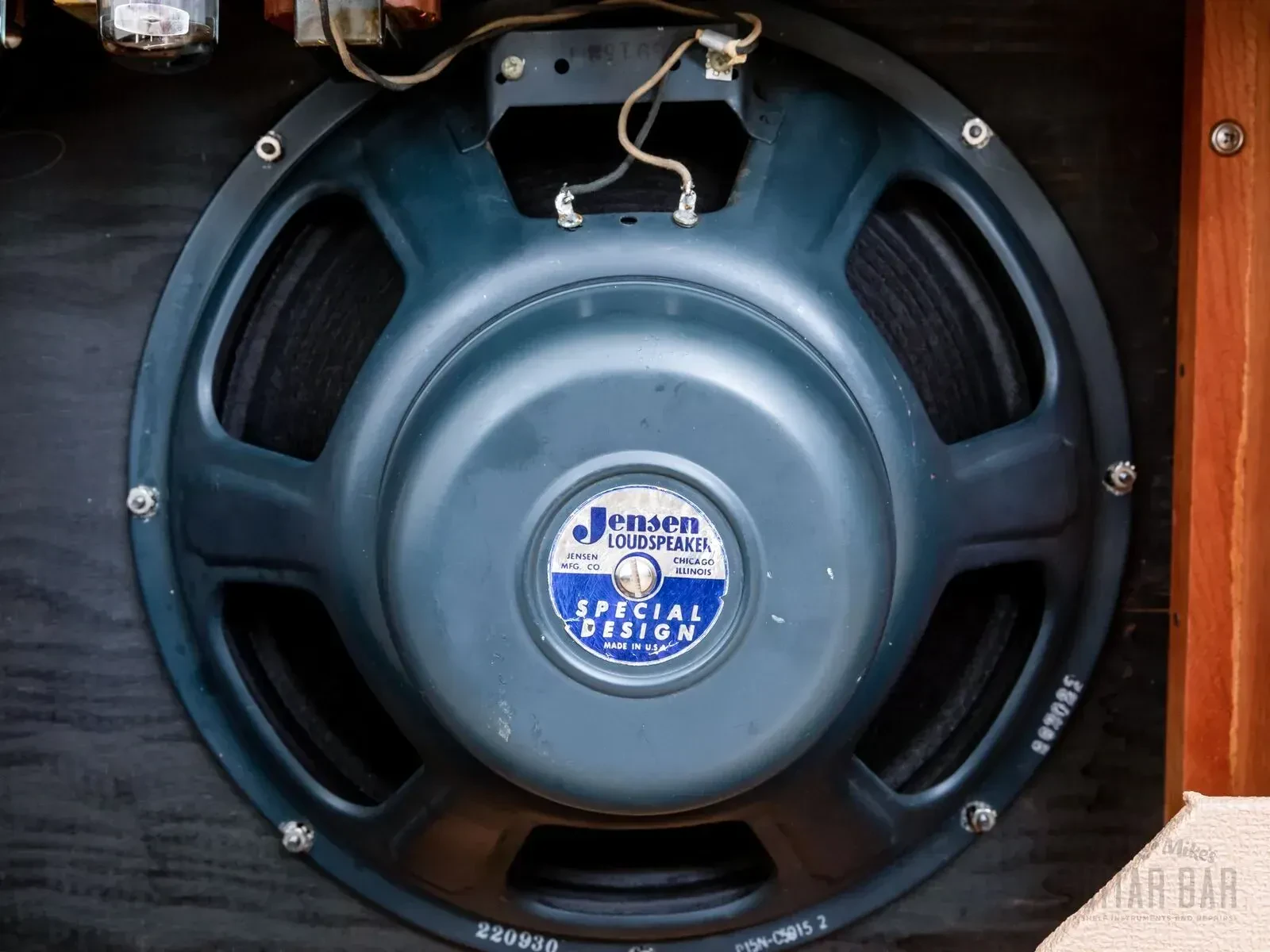 Изображение №9