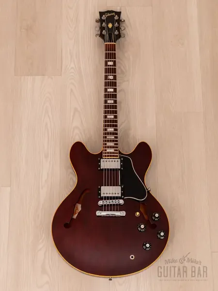 Электрогитара полуакустическая Gibson ES-335 Vintage Semi-Hollow Wine Red T-Tops 1978