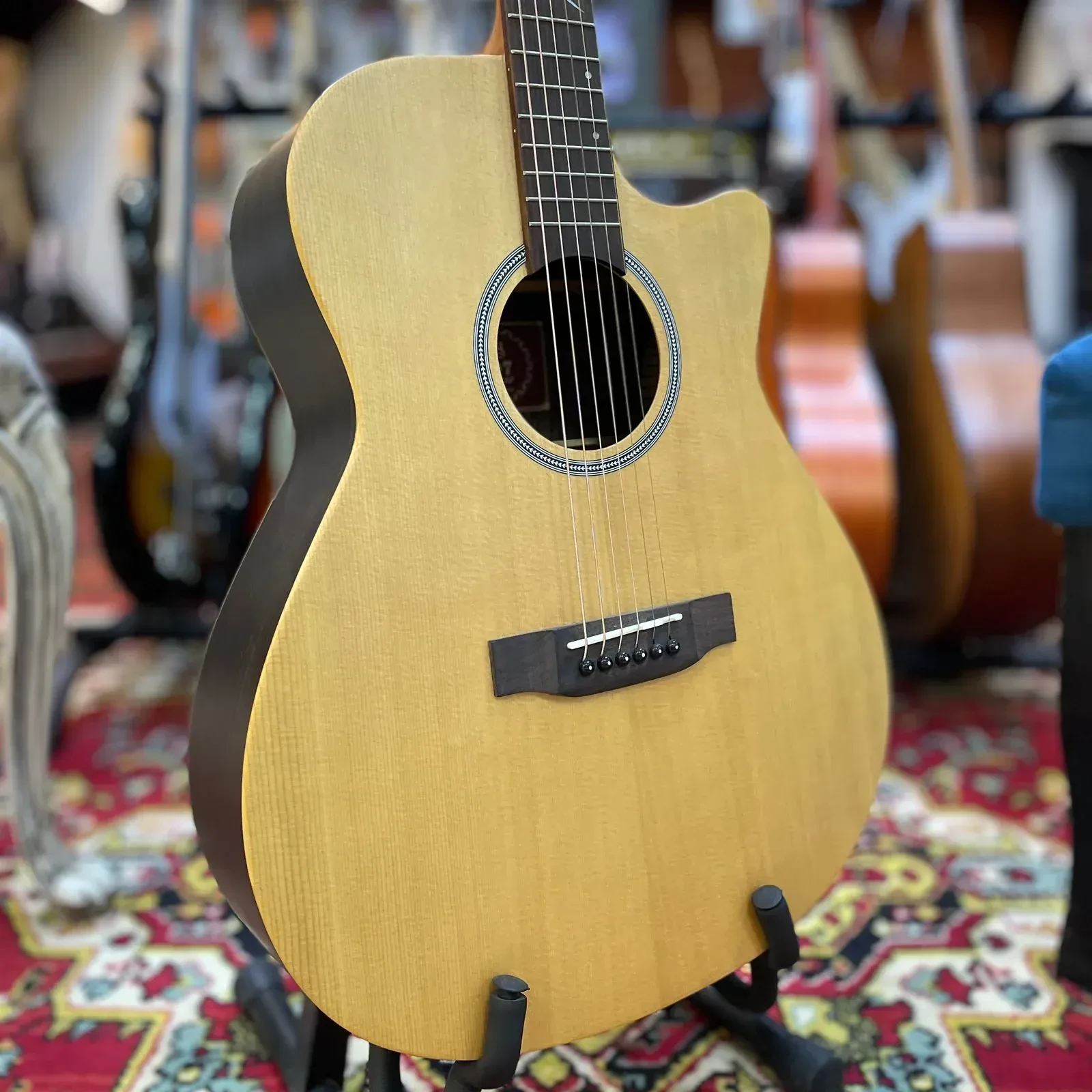 Изображение №6